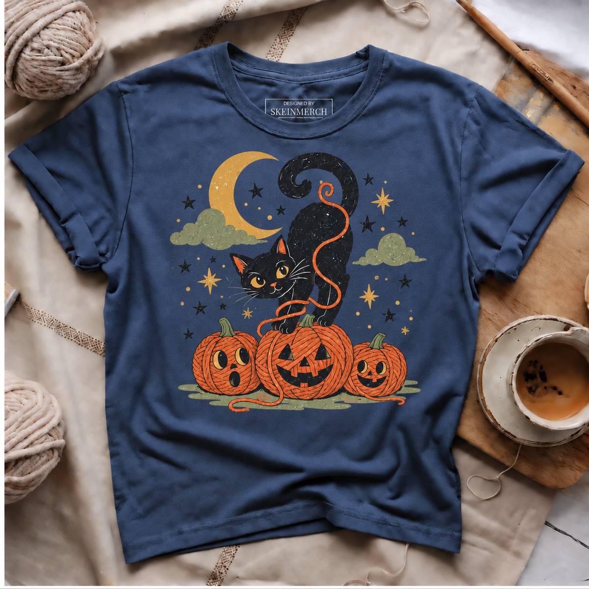 Black Cat Yarn Pumpkins Halloween T-Shirt - Navy